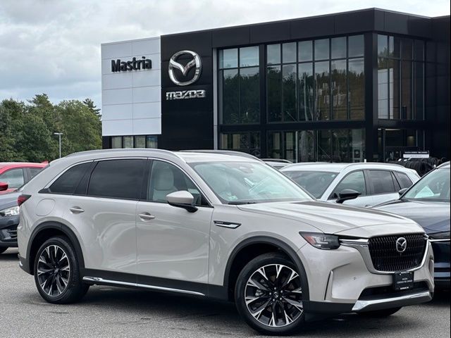 2024 Mazda CX-90 PHEV Premium Plus