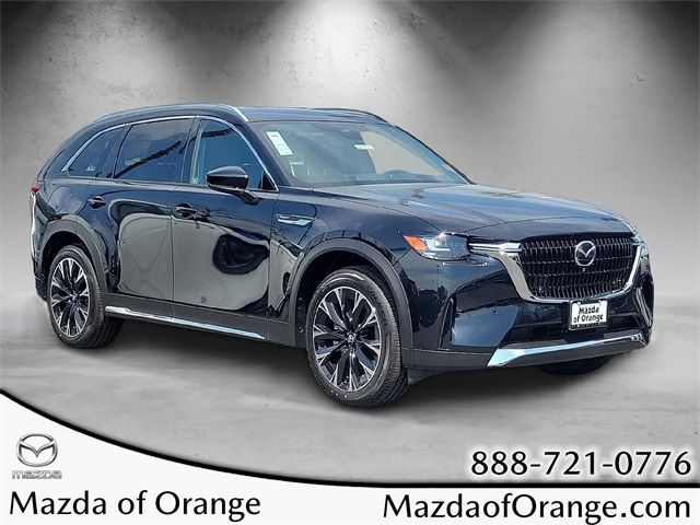 2024 Mazda CX-90 PHEV Premium Plus