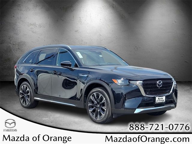 2024 Mazda CX-90 PHEV Premium Plus