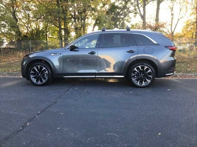 2024 Mazda CX-90 PHEV Premium Plus