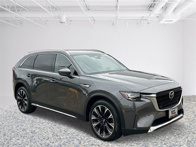 2024 Mazda CX-90 PHEV Premium Plus