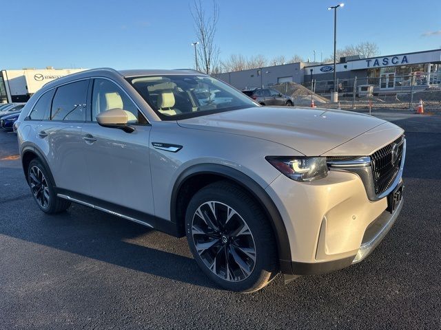 2024 Mazda CX-90 PHEV Premium Plus