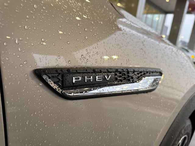 2024 Mazda CX-90 PHEV Premium Plus