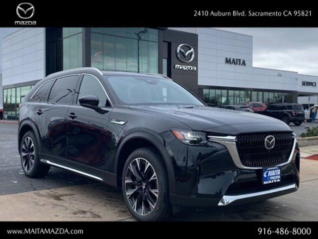 2024 Mazda CX-90 PHEV Premium Plus