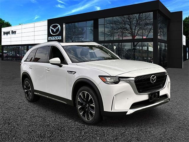 2024 Mazda CX-90 PHEV Premium Plus