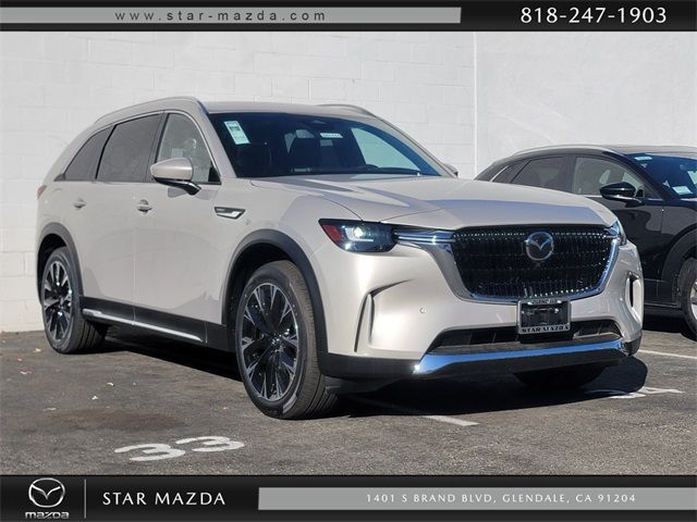 2024 Mazda CX-90 PHEV Premium Plus