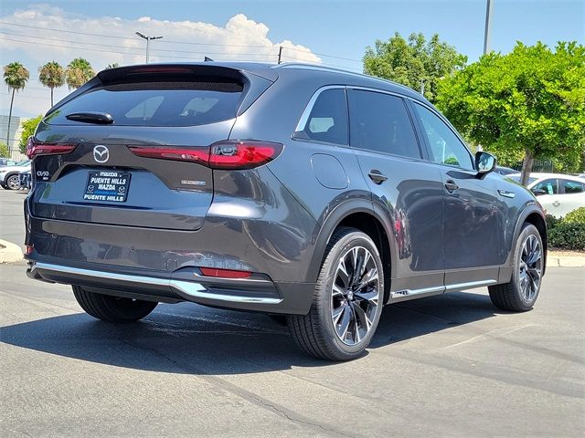 2024 Mazda CX-90 PHEV Premium Plus