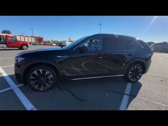 2024 Mazda CX-90 PHEV Premium Plus