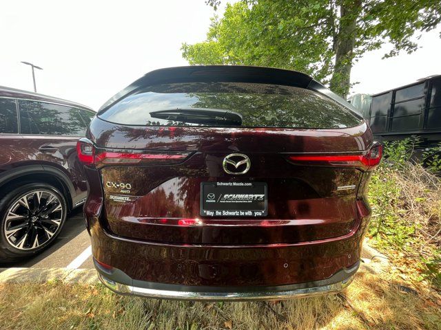 2024 Mazda CX-90 PHEV Premium Plus