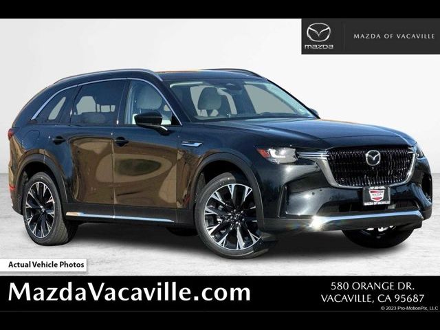 2024 Mazda CX-90 PHEV Premium Plus