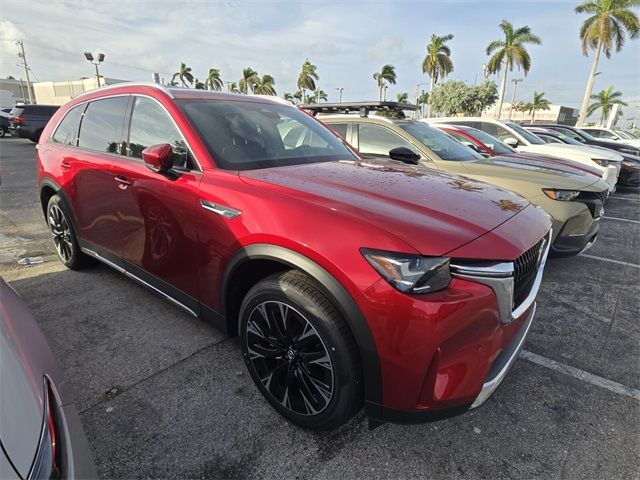 2024 Mazda CX-90 PHEV Premium Plus