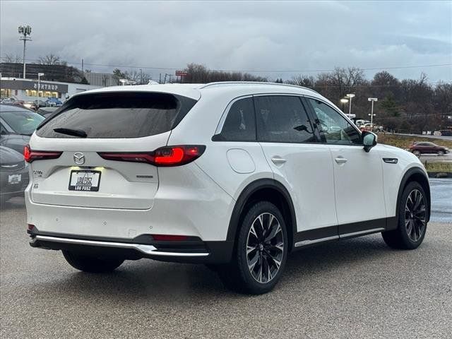 2024 Mazda CX-90 PHEV Premium Plus