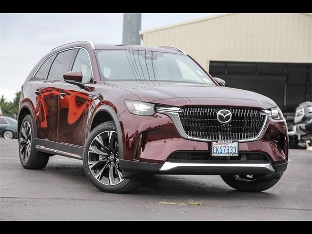 2024 Mazda CX-90 PHEV Premium Plus