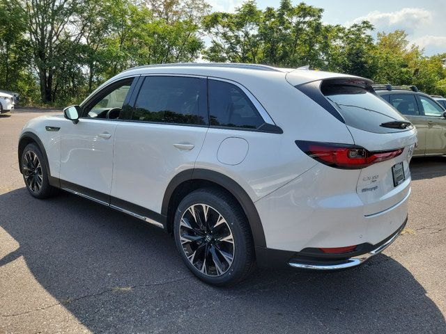 2024 Mazda CX-90 PHEV Premium Plus