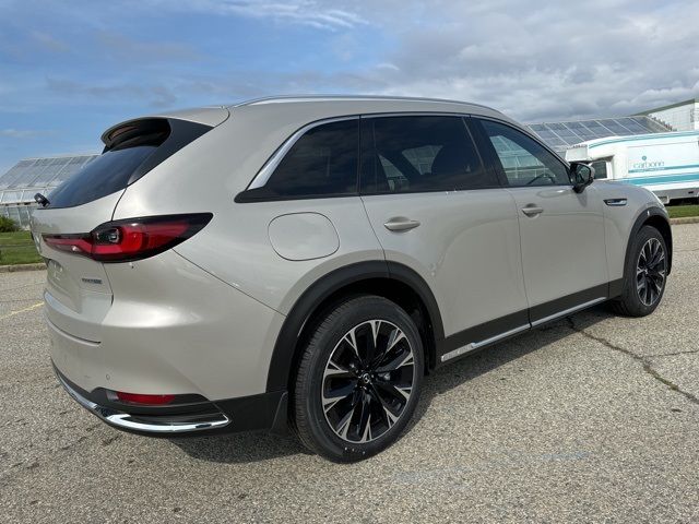 2024 Mazda CX-90 PHEV Premium Plus