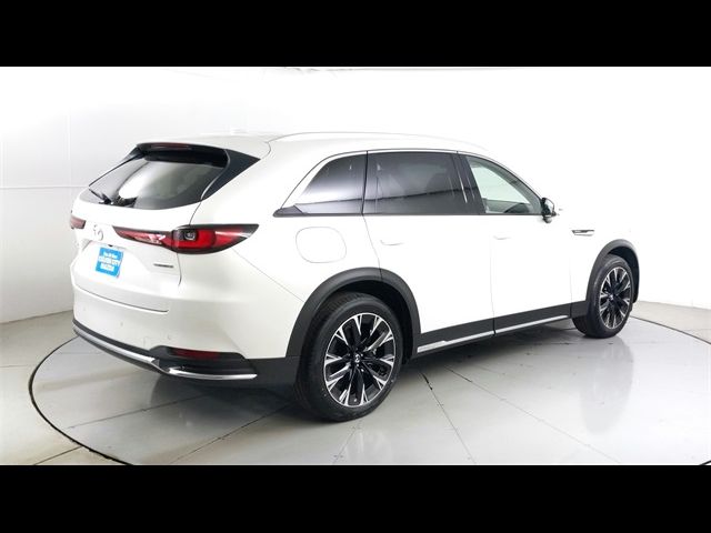 2024 Mazda CX-90 PHEV Premium Plus