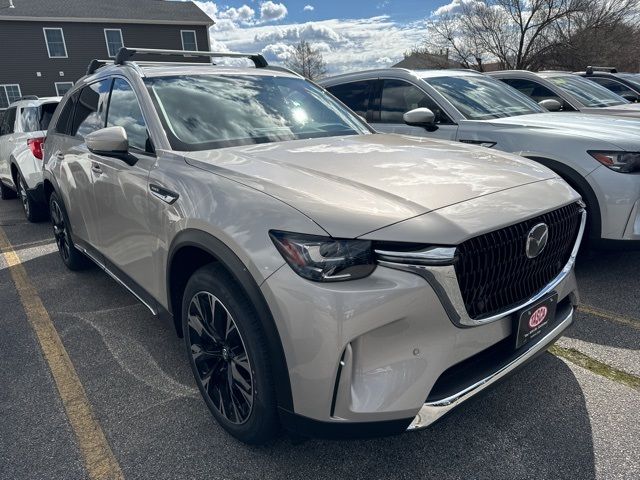 2024 Mazda CX-90 PHEV Premium Plus