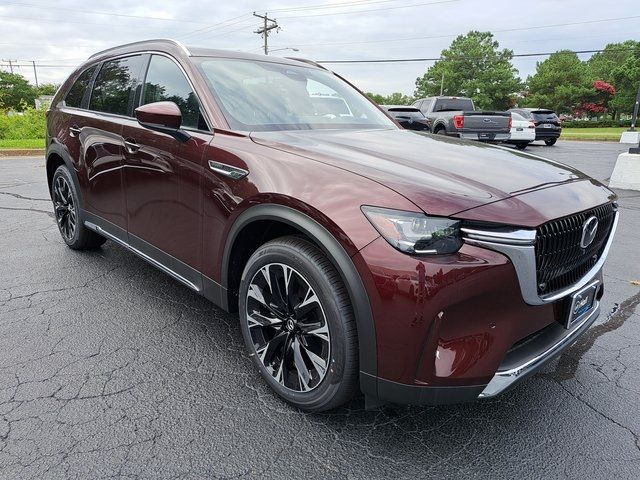 2024 Mazda CX-90 PHEV Premium Plus