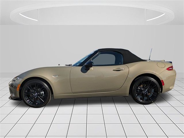 2024 Mazda MX-5 Miata Club