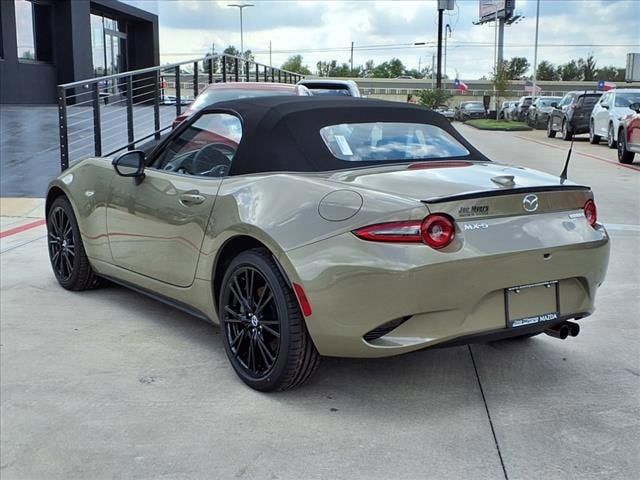 2024 Mazda MX-5 Miata Club