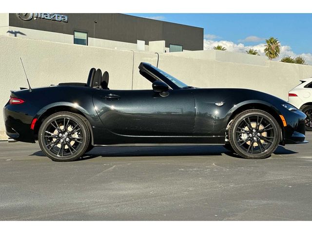 2024 Mazda MX-5 Miata Club