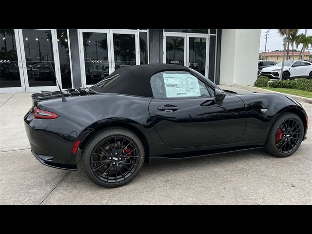 2024 Mazda MX-5 Miata Club