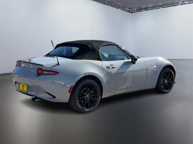 2024 Mazda MX-5 Miata Club