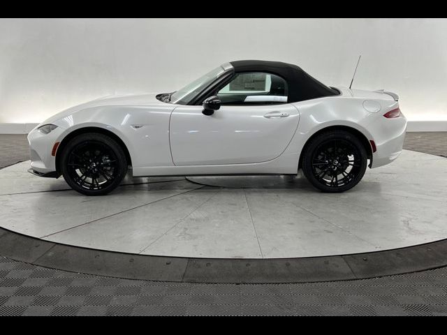 2024 Mazda MX-5 Miata Club