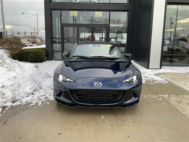 2024 Mazda MX-5 Miata Club