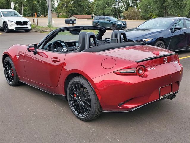 2024 Mazda MX-5 Miata Club