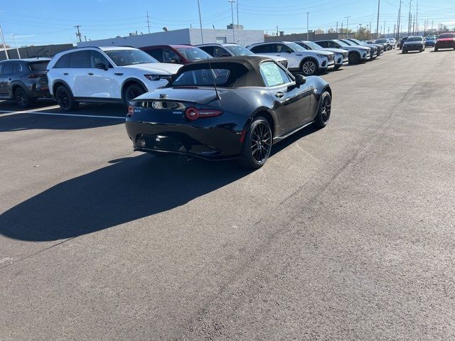 2024 Mazda MX-5 Miata Club