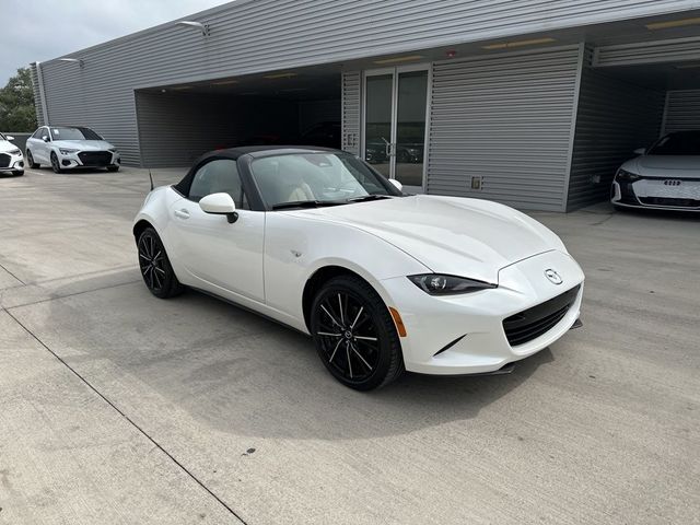 2024 Mazda MX-5 Miata Grand Touring