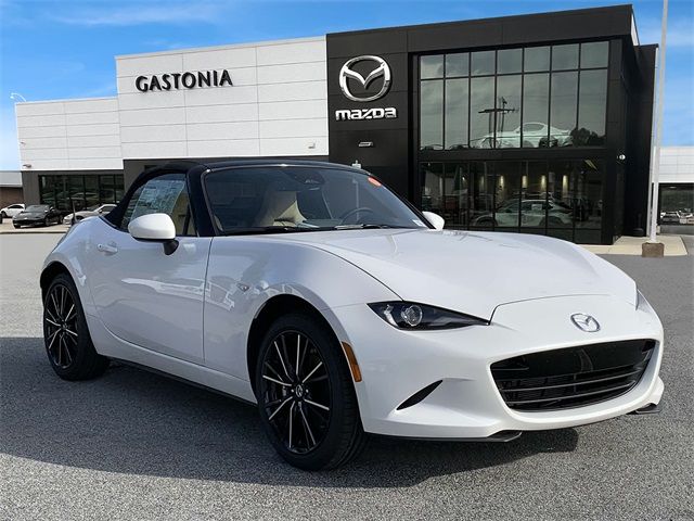 2024 Mazda MX-5 Miata Grand Touring