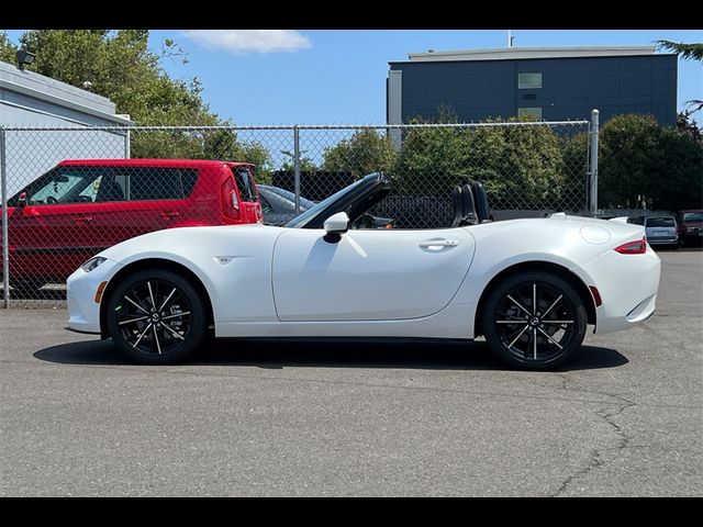 2024 Mazda MX-5 Miata Grand Touring