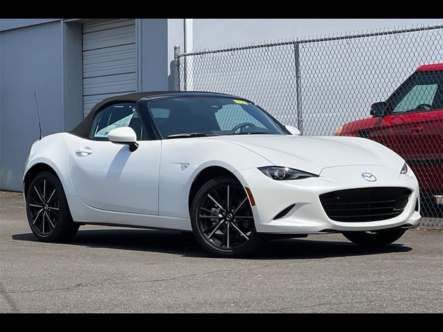 2024 Mazda MX-5 Miata Grand Touring