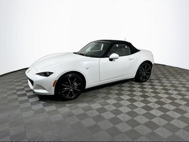 2024 Mazda MX-5 Miata Grand Touring