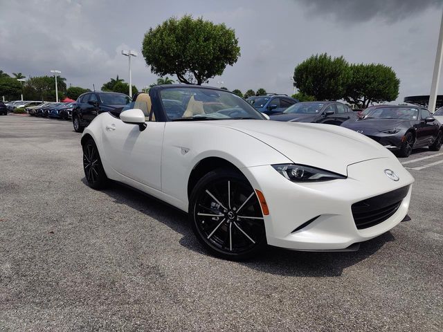 2024 Mazda MX-5 Miata Grand Touring