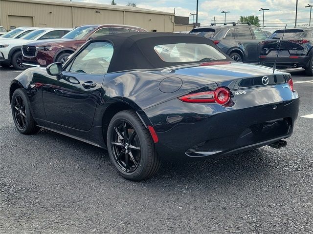 2024 Mazda MX-5 Miata Sport