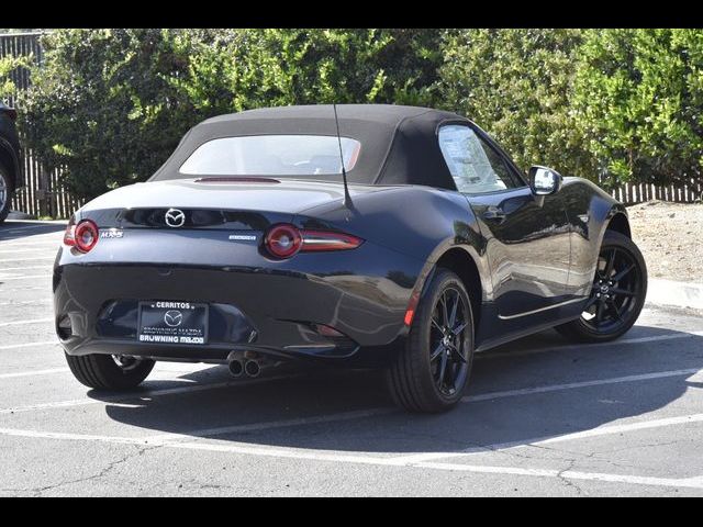 2024 Mazda MX-5 Miata Sport