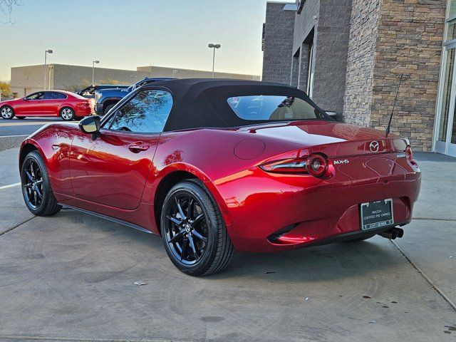 2024 Mazda MX-5 Miata Sport