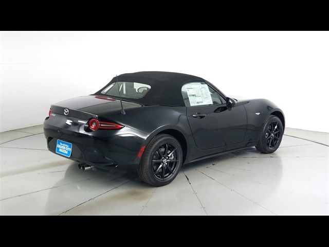 2024 Mazda MX-5 Miata Sport