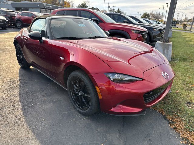 2024 Mazda MX-5 Miata Sport