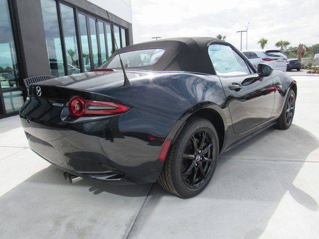 2024 Mazda MX-5 Miata Sport