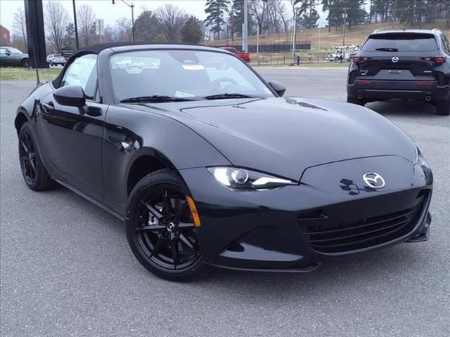 2024 Mazda MX-5 Miata Sport