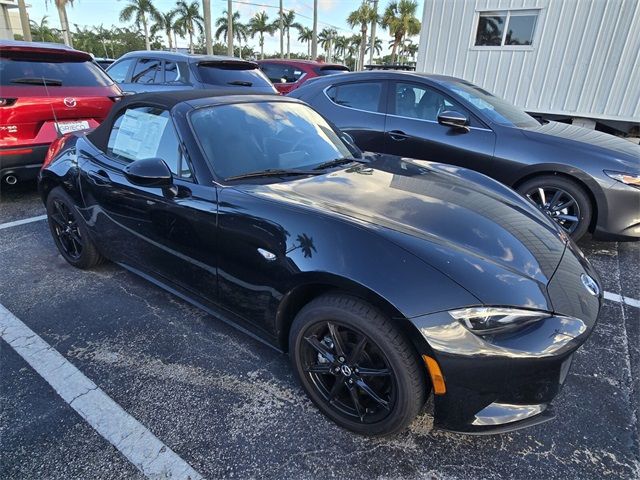 2024 Mazda MX-5 Miata Sport