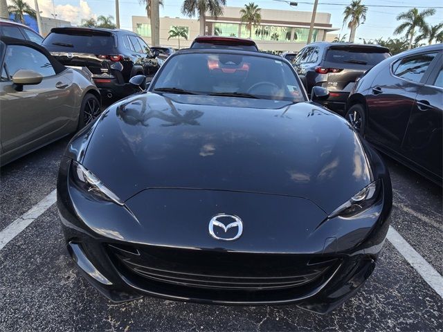 2024 Mazda MX-5 Miata Sport