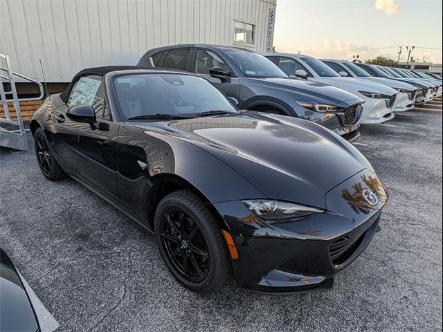 2024 Mazda MX-5 Miata Sport