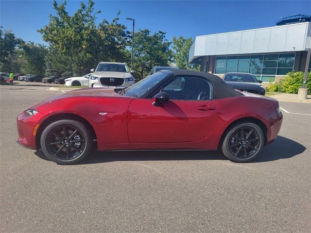 2024 Mazda MX-5 Miata Sport