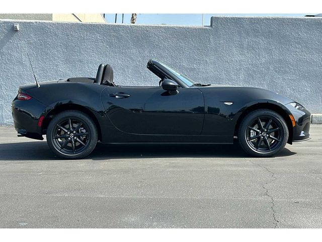 2024 Mazda MX-5 Miata Sport