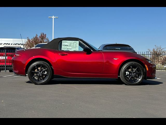 2024 Mazda MX-5 Miata Sport